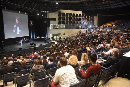 Piráti si na celostátním sněmu v Ostravě volí nového předsedu (11.1.2020)