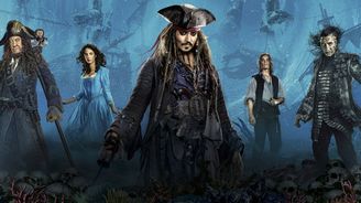 Recenze: Jack Sparrow vyrazil popáté na moře a opět dokázal slušně pobavit