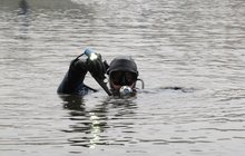 Přehrada vydala tělo: Potápěči na Vsetínsku našli mrtvého muže (†50)