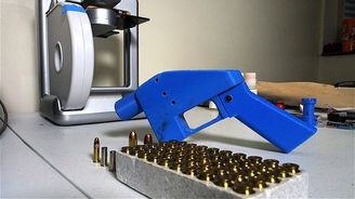 Policie objevila první zbraň vytištěnou 3D tiskárnou Policie objevila první zbraň vytištěnou 3D tiskárnou