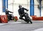 Na minimotorkách v hale: Z 0 na 60 km/h za 2 sekundy!
