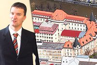 Tomáše Pitra převezli z Brna do Českých Budějovic