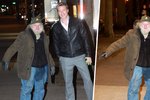 Brad Pitt a George Clooney se vyfotili se slavným newyorským bezdomovcem.