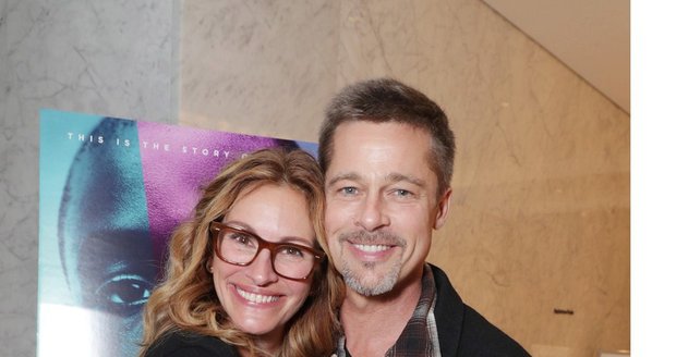 Brad Pitt si vyrazil s Julií Roberts.