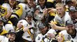 Hokejisté Pittsburghu slaví obhajobu Stanley Cupu