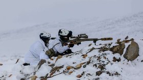 Pituffik (dříve Thule) je rozlohou největší základnou amerických sil ve světě.