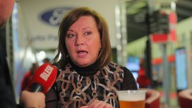 Ministryně financí Alena Schillerová hájí nové sazby daní na pivo