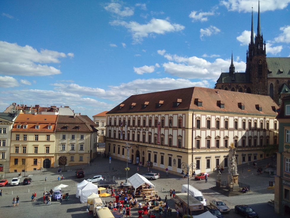 Minifestival malých pivovarů se koná na Zelném trhu.