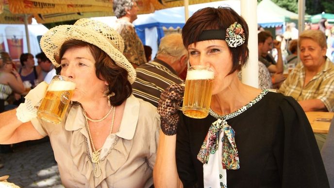 Krkonošské pivní slavnosti jsou významnou společenskou akcí ve Vrchlabí, ale i jedním z magnetů letní turistické sezony v Krkonoších.
