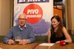 Pivo v podhradí - projekt Blesk Zpráv před prezidentskými volbami 2018. Debatu s Jiřím Drahošem moderovala Zuzana Štíchová.