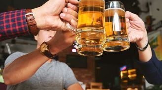 Českým restauracím vládne klasika, hosty do nich táhnou guláš a pivo