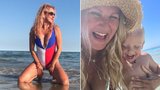 Konečně sexy dovolená! „Vlastenka“ Vendula Pizingerová (50) u moře tasila vnady 