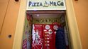 První automat na pizzu v Římě