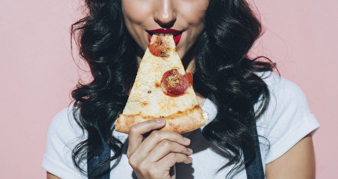 Pizza při dietě? Na dovolené klidně! Poradíme vám, jak nepřibrat a užít si ji