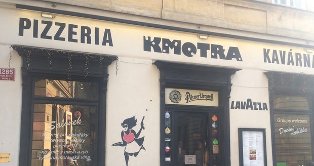 Pizzeria Kmotra je jednou z nejvyhlášenějších pizzerií v Praze. Důvodem je poctivý přístup personálu i autenticita surovin.