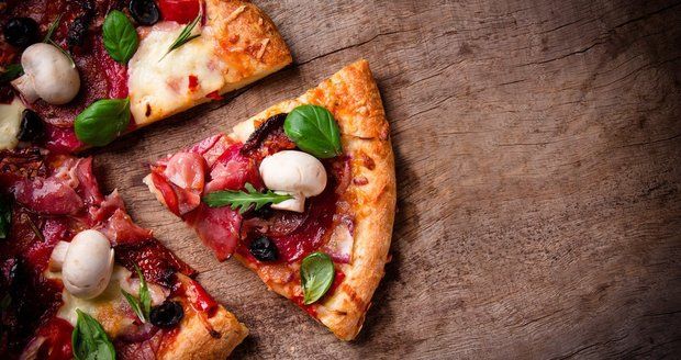 Naučte se doma dělat italskou pizzu podle receptů šéfkuchaře Piera Baroneho