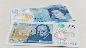 Plastové bankovky v Británii