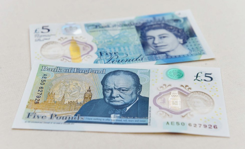 Plastové bankovky v Británii
