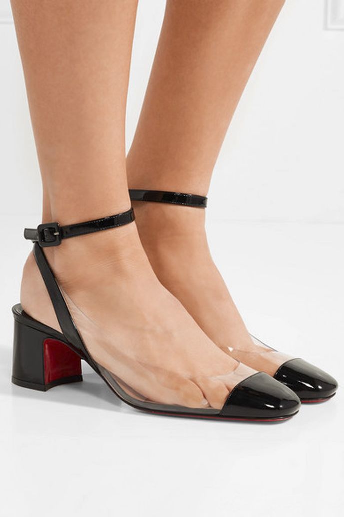 Christian Louboutin, 595 eur, prodává Net-a-Porter.com