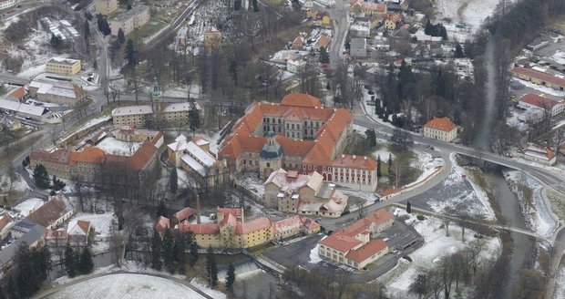 V Plasech na Plzeňsku plánují největší bytovou výstavbu v historii. Lidé mají o bydlení velký zájem.