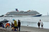 Luxusní plavba se změnila v horor: Manžele zeštípaly mšice, personál nic neřešil!