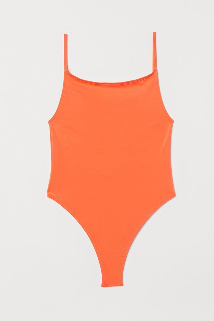 Jednodílné plavky, H&M, 399 Kč Jednodílné plavky, H&M, 399 Kč