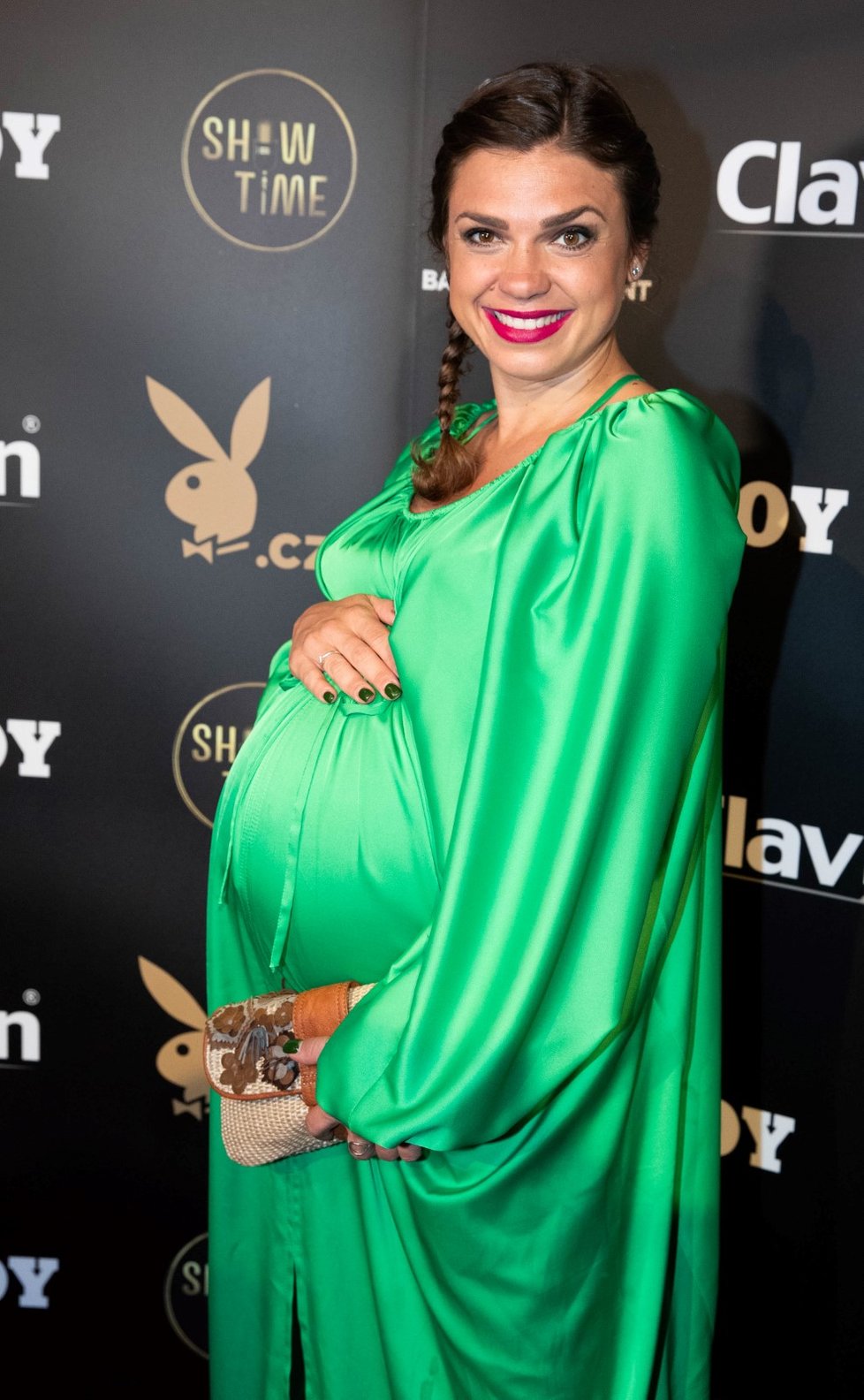Těhotná herečka Denisa Pfauserová dva týdny před porodem