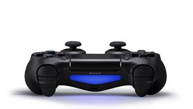 DualShock 4 bude měnit barvy podle herního dění