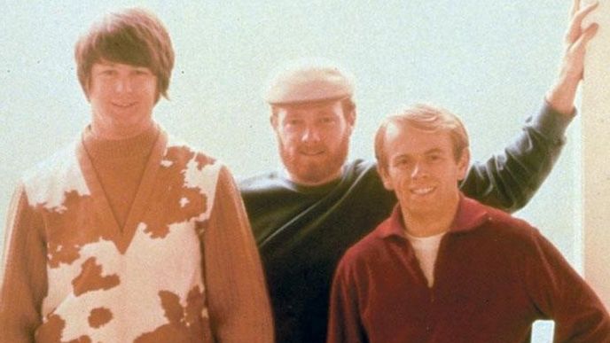 Plážoví kluci. Beach Boys se proslavili
především hity Surfin’ USA a Good Vibrations