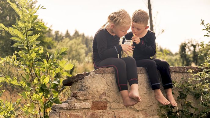 Oděvy Pleas vznikají kompletně v Česku. Oděvy Pleas vznikají kompletně v Česku.