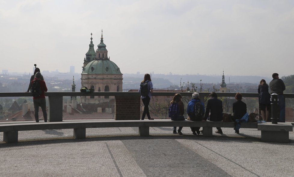 Kdyby měl tu možnost, vzal by Čen své nejbližší buď na Pražský hrad nebo na Karlův most.