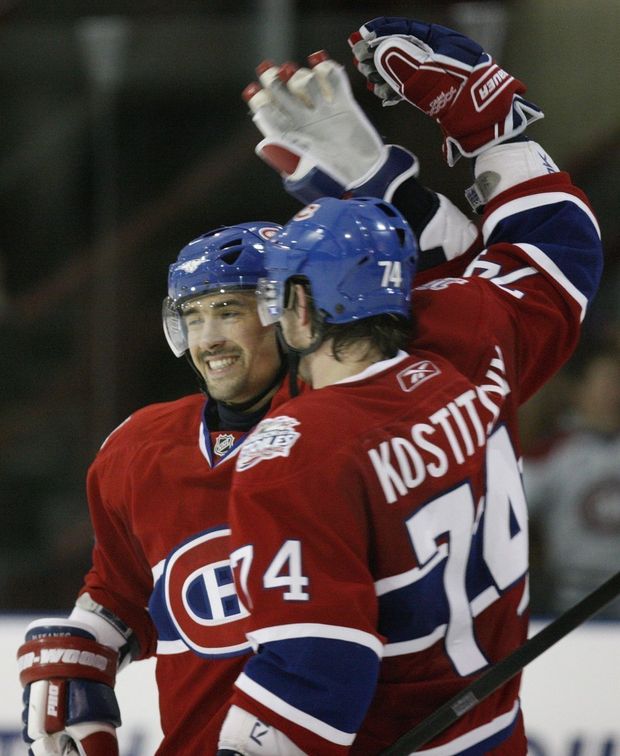 Tomáš Plekanec se raduje se Sergejem Kosticynem Tomáš Plekanec se raduje se Sergejem Kosticynem
