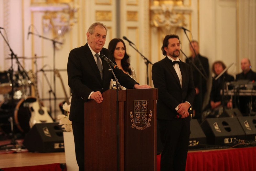 Prezident Miloš Zeman během projevu při zahájení pátého charitativního plesu prezidenta Miloše Zemana (10. 01. 2020)