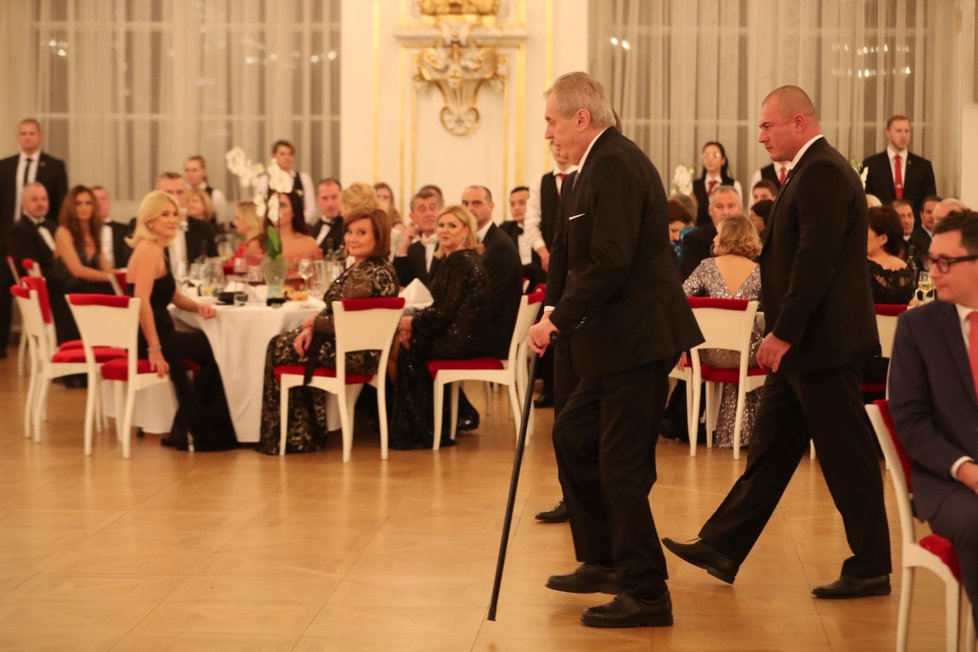 Prezident Miloš Zeman přichází na zahájení pátého charitativního plesu na Pražském hradě. (10.01.2020)
