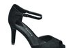 Plesové sandálky na podpatku, prodává Deichmann, cena: 599 Kč