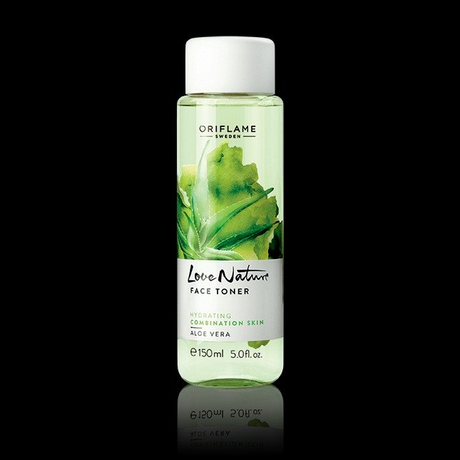 Oriflame Pleťová voda s aloe vera Love Nature (150ml), 99 Kč, koupíte na www.oriflame.cz