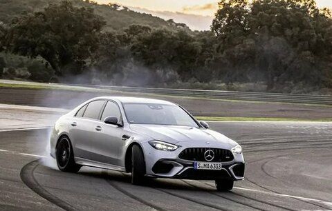 Mercedes s duší F1. V čem nový model trhá rekordy?