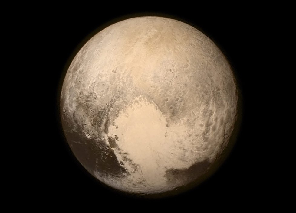 Díky sondě New Horizons máme Pluto na dosah ruky.