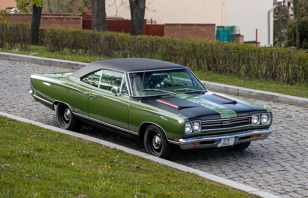 Plymouth GTX