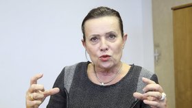 Alena Vitásková (59) je od srpna 2011 předsedkyně Energetického regulačního úřadu (ERÚ).