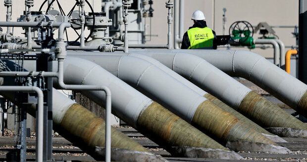 Nord Stream 1 není kde opravit, tvrdí Gazprom. „Rutinní zákrok,“ nesouhlasí experti