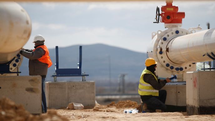 Stavba nového plynovodu mezi Řeckem a Bulharskem, který má snížit závislost Sofie na ruském plynu