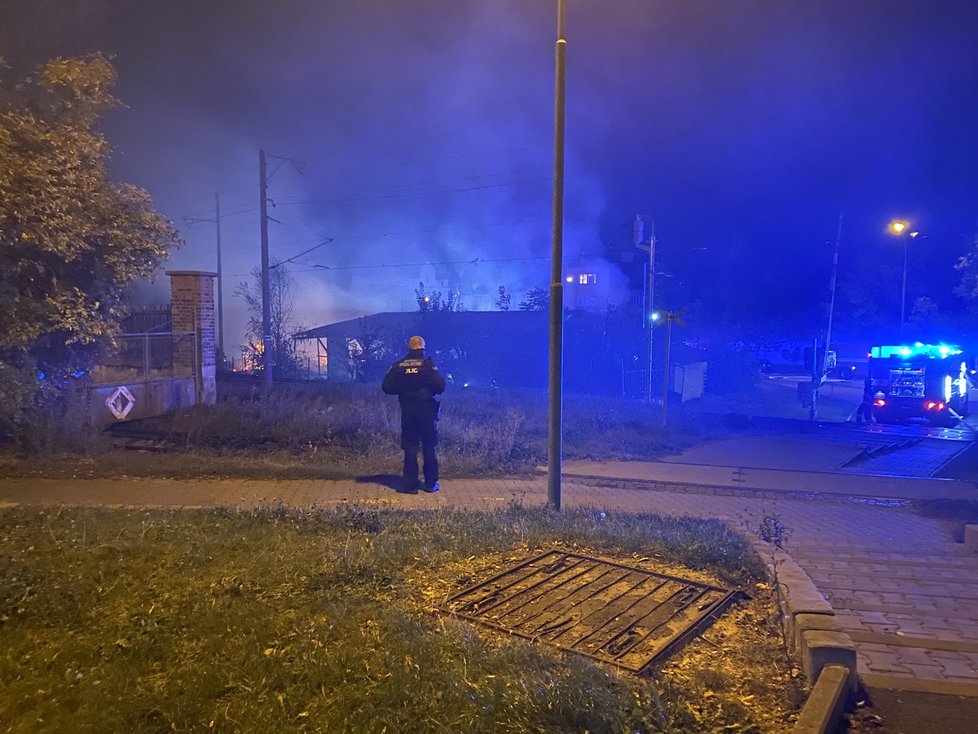 V Plzni hořelo 3 000 metrů čtverečních opuštěného objektu.