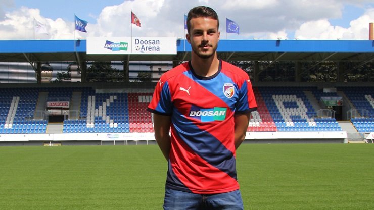 Slovenský záložník Jakub Hromada posílil Viktorii Plzeň