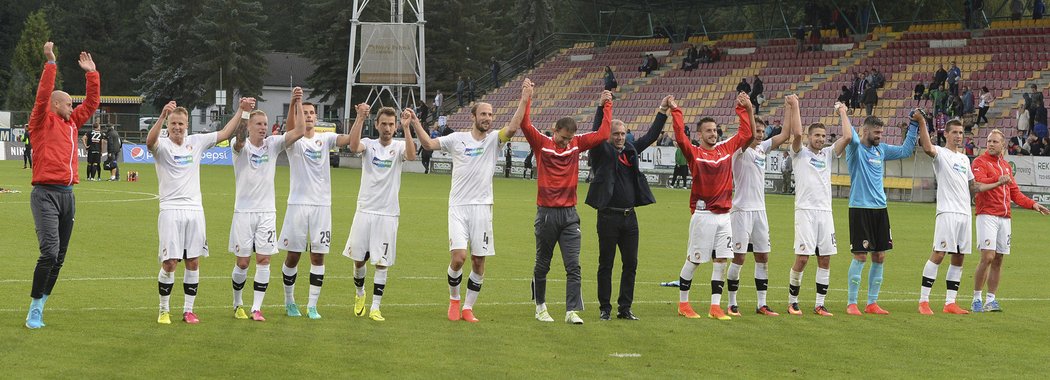 Fotbalisté Plzně slaví vítězství v Příbrami