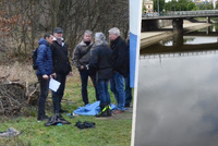 Policisté z řeky v centru Plzně vylovili lidskou hlavu! Patří k dříve nalezenému tělu?