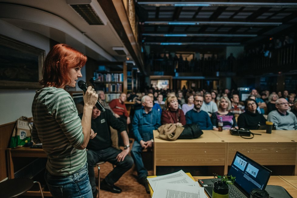 O přednášky série #plzeňskézločiny je ve Studijní a vědecké knihovně Plzeňského kraje obrovský zájem.