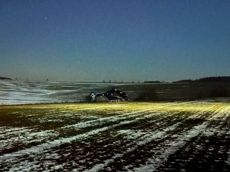 Policejní manévry u záchytného zařízení v Balkové na Plzeňsku.