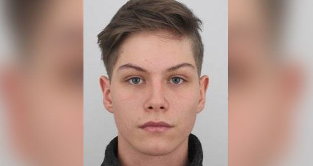 Sebastian (16) zmizel už v sobotu, kamarádi o něj mají strach: Mohl by být až na Slovensku 