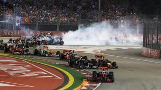 Velkou cenu Singapuru vyhrál Vettel, Hamilton nedojel